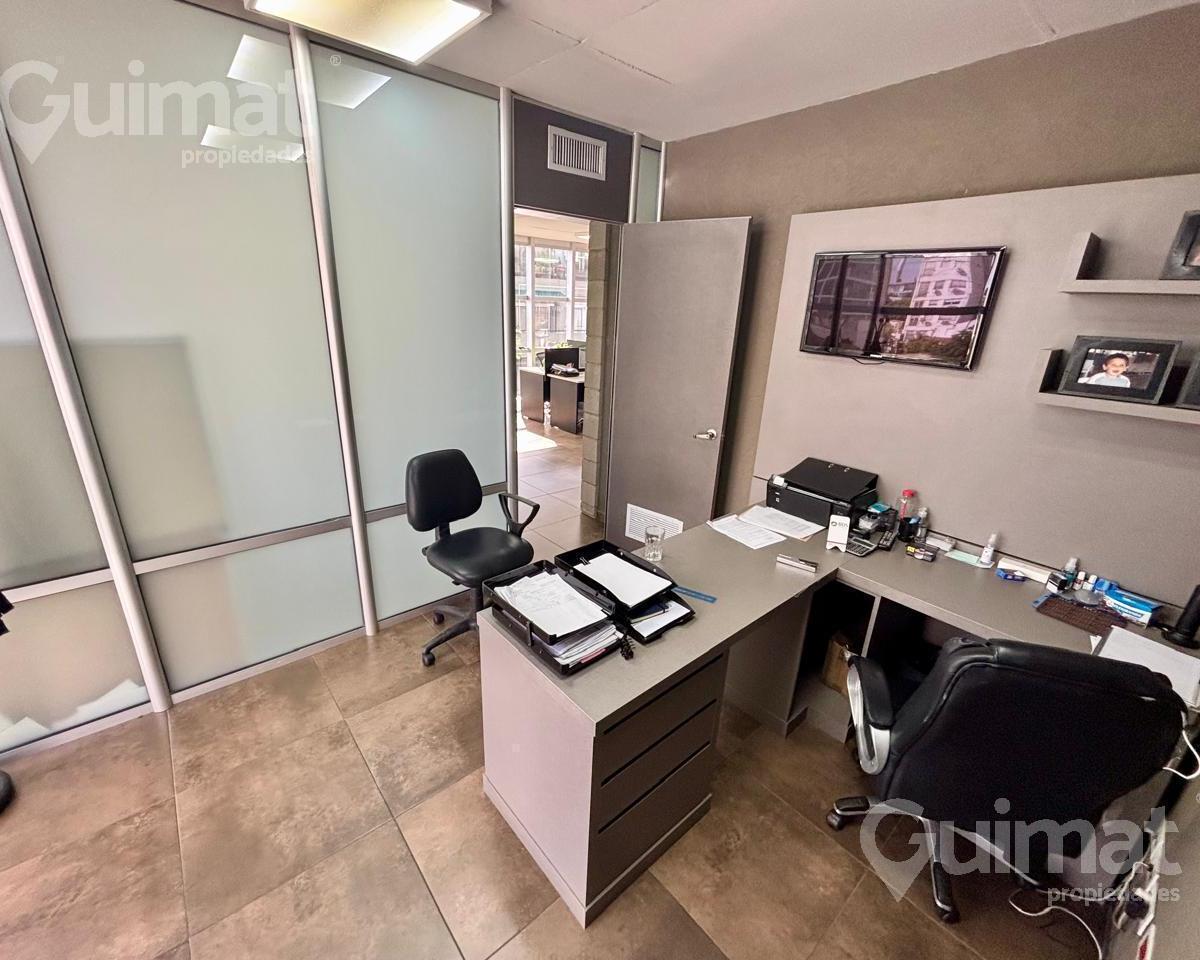 Excelente Edificio de Oficinas en Venta en Saavedra – 5 Pisos Sótano 4