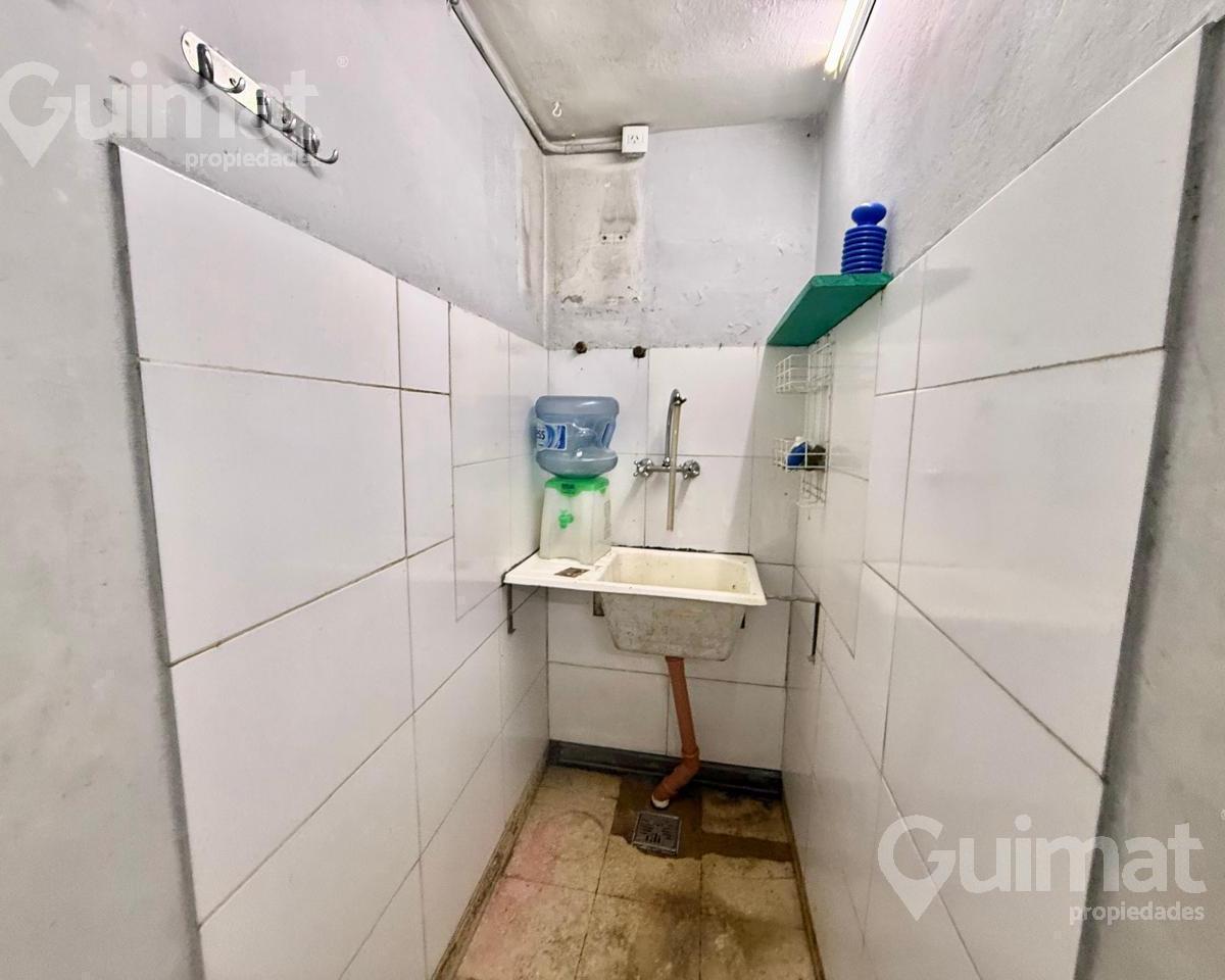 259 m². Oportunidad! 2 Locales Comerciales Más PH en Block, Av San Martín 2500 - Sin Expensas 1