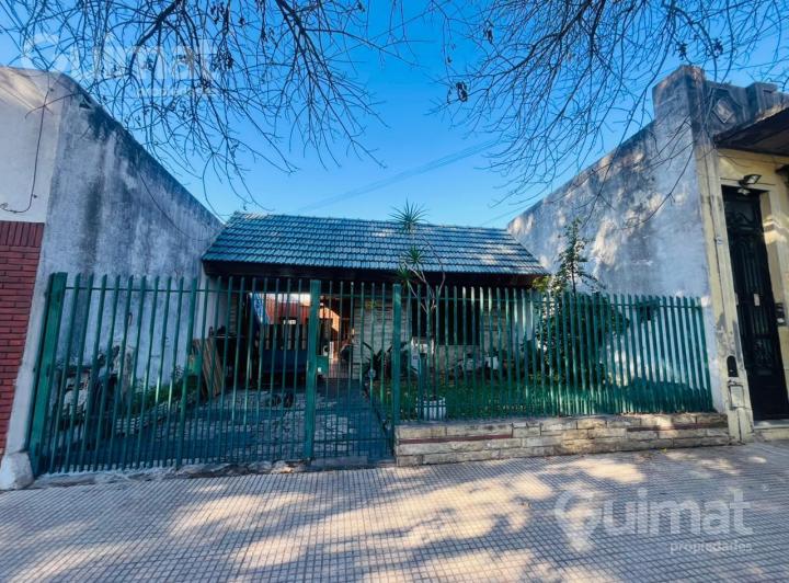 Casa en el barrio Velez Sarfield 2 propiedades en 1 terreno propio 2