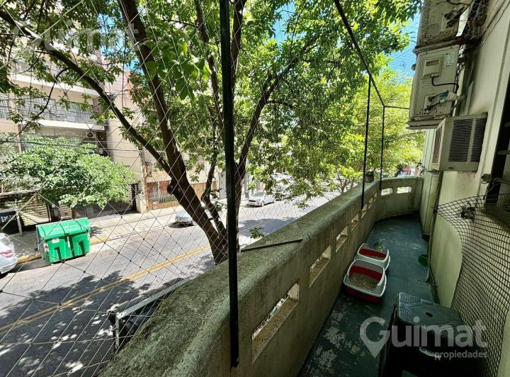 190m2 Cachimayo y Av. Eva Perón - PH 5 Amb al frente terraza y balcon - Exc. Estado. SIN EXPENSAS! 5