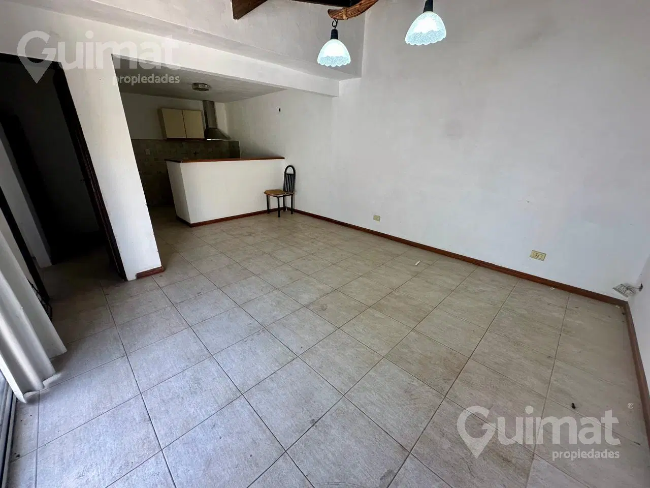Venta en block - 2 Loc.   1 PH 5