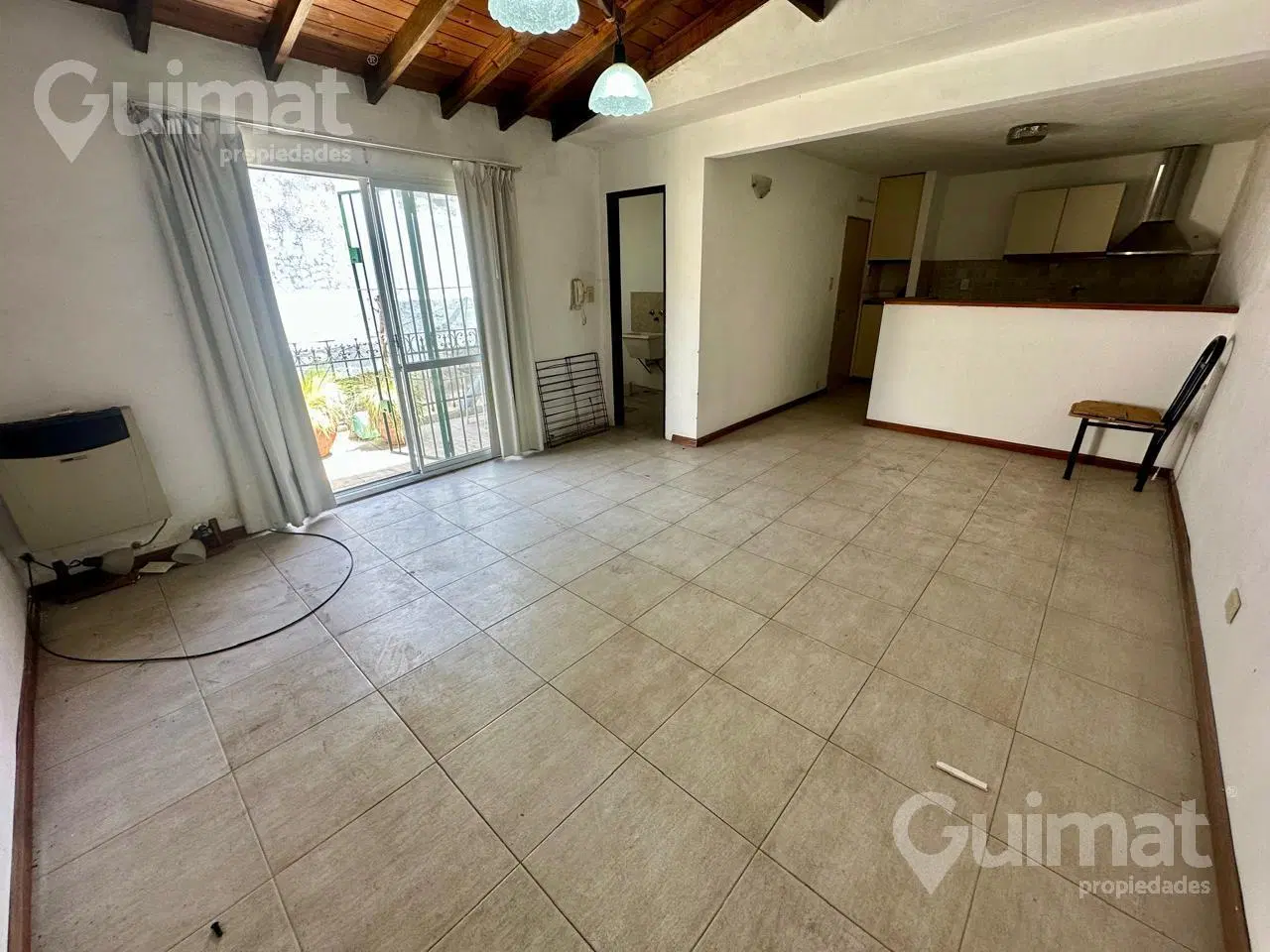 Venta en block - 2 Loc.   1 PH 3