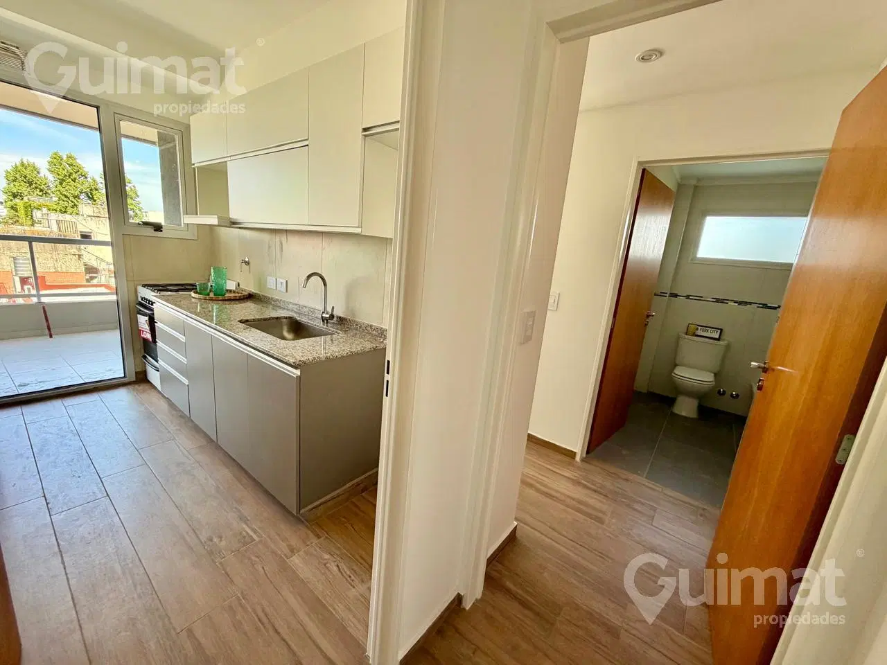 55m2 - 2 Amb CON COCHERA, BALCÓN ATERRAZADO CON PARRILLA, SUITE Y TOILETTE - A ESTRENAR 4