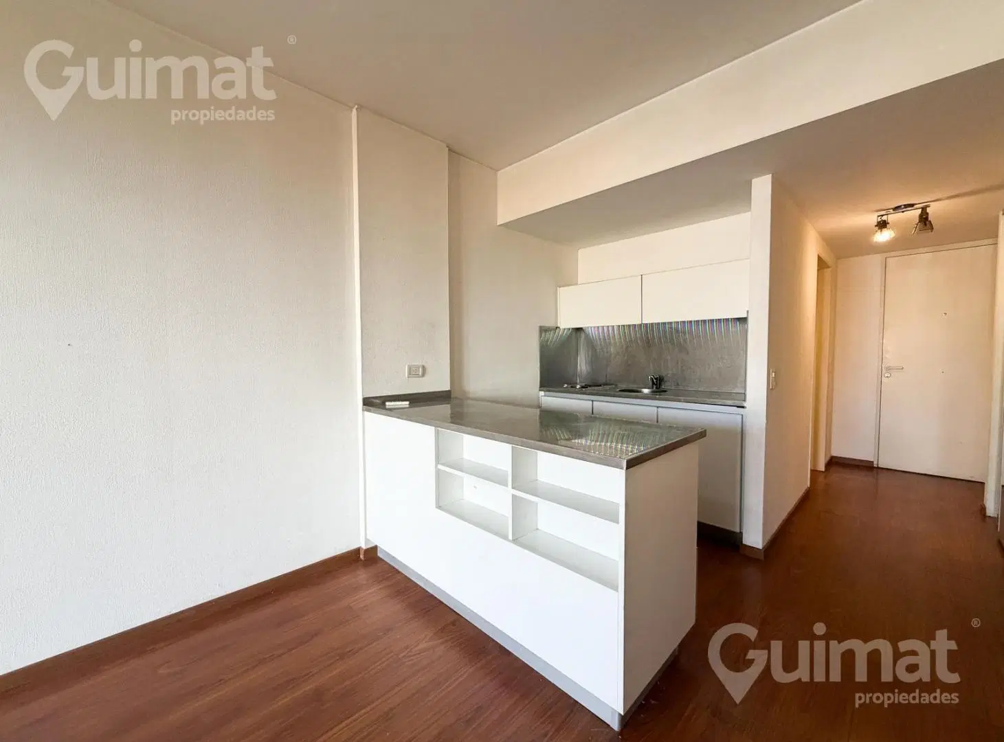 Excelente Departamento con Cochera en Caballito 4