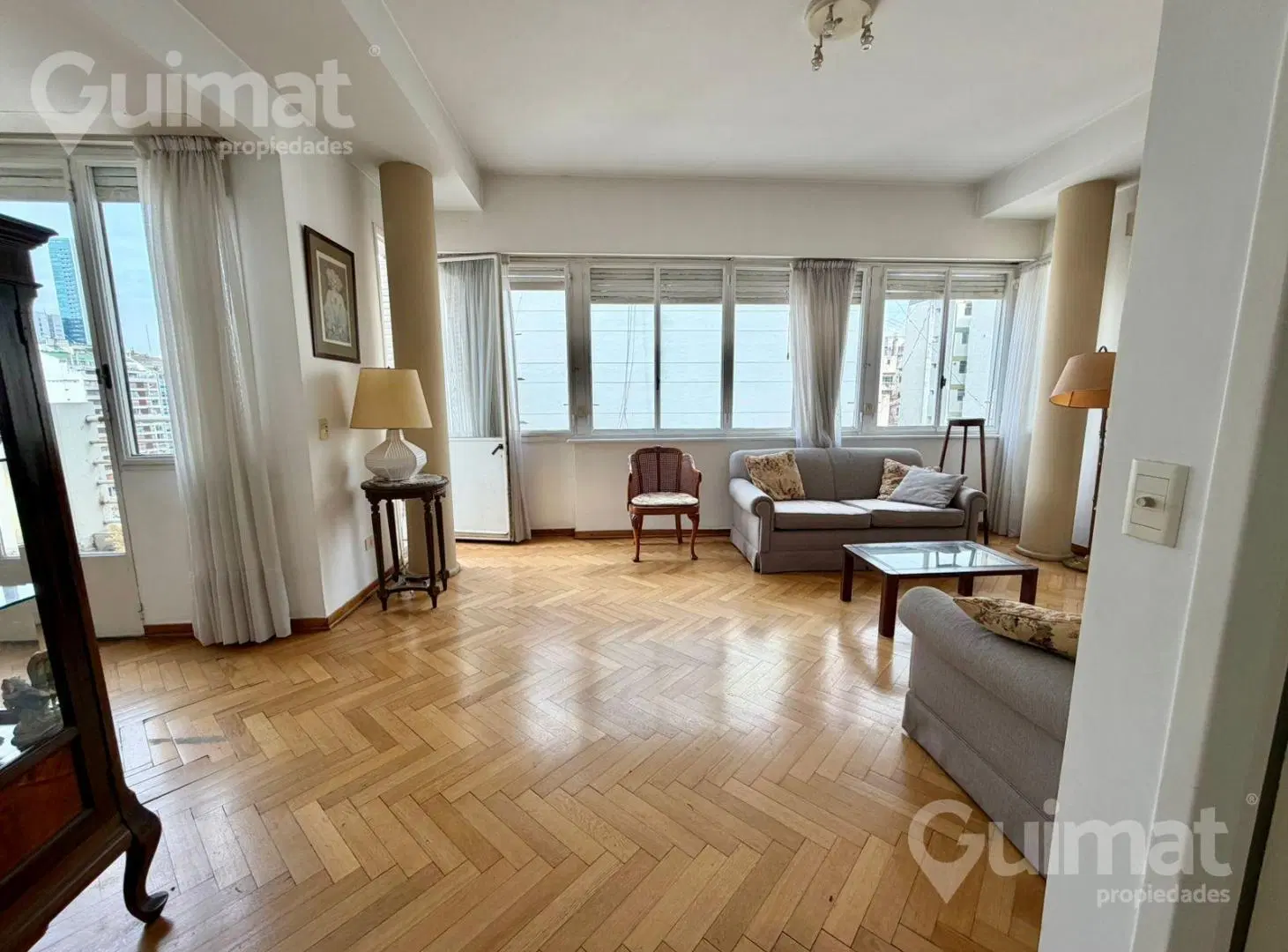 Piso de 145m2 - 4 Amb   Dep c/ Balcon aterrazado - Arenales 1100 - Excelente Vista Abierta. 5