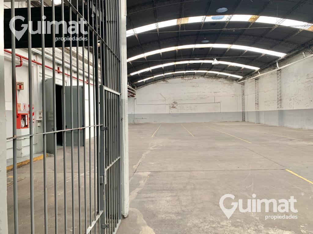 Galpón - Constitución 3000 M2  IDEAL EMPRESAS PREMIUM