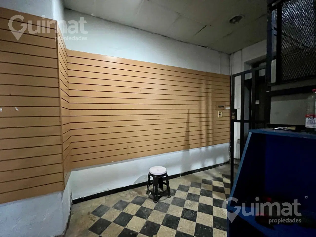 VENTA LOCAL EN PH c/ posibilidad de vivienda. Bolivia y Rivadavia 5