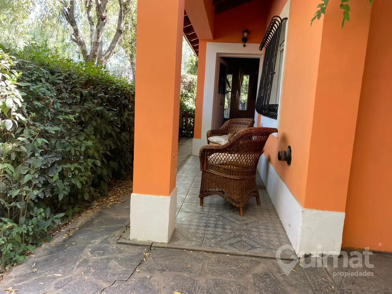 Casa Barrio Los Pinos Amplio Jardín Cochera 4