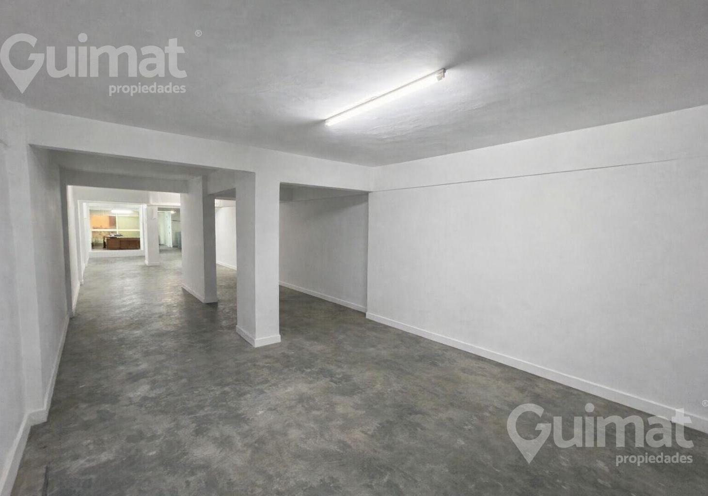 Foto de Cochera 156m2 PB completa - Baunes al 2500, Villa urquiza, imagen 2