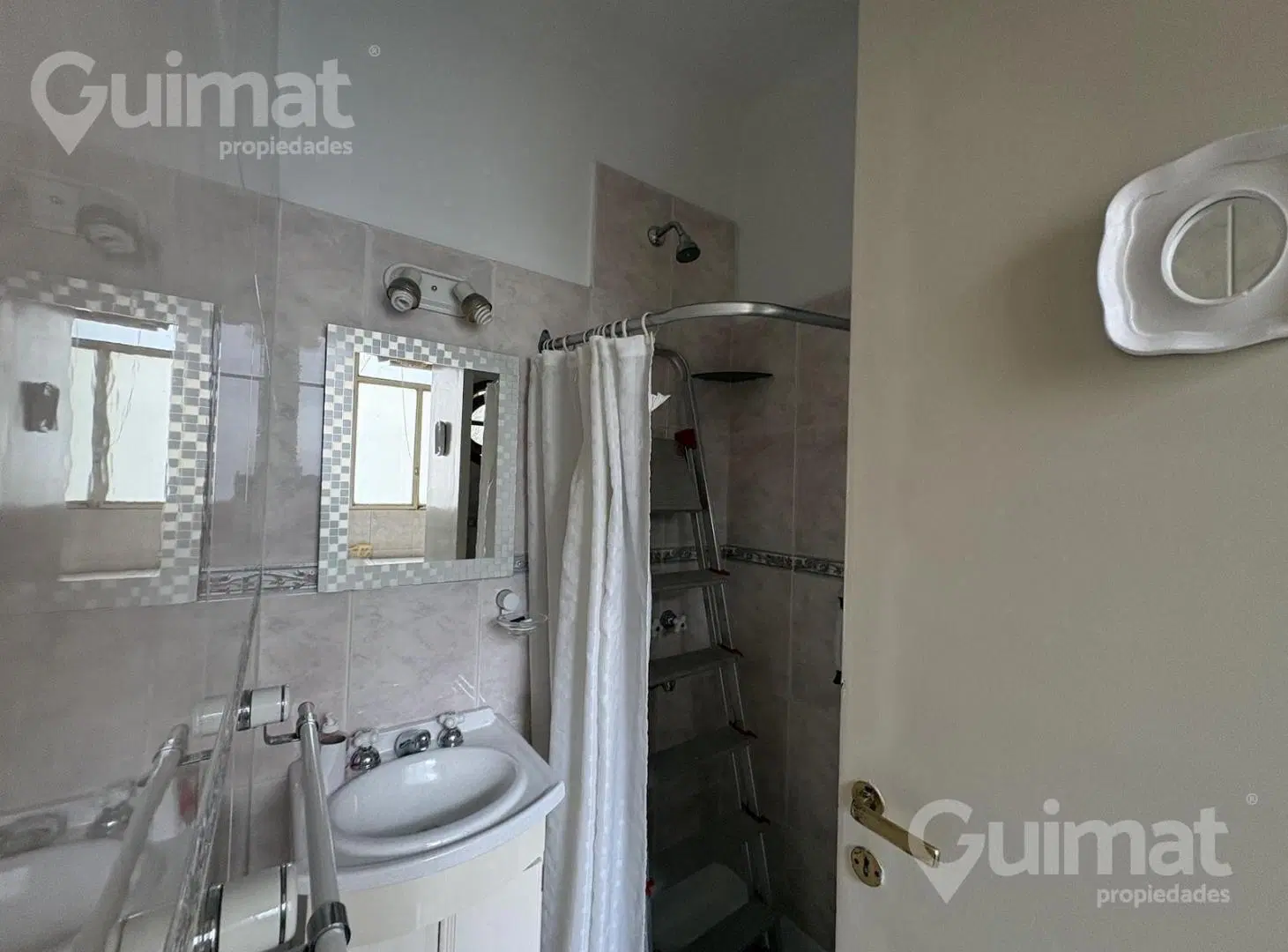 153m2, Semipiso de 4 ambientes con cochera y baulera  uminoso con Vista Panorámica , Belgrano R 4