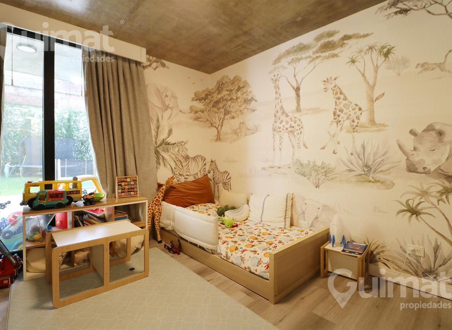 300 M2 VENTA ESPECTACULAR DEPTO 3/4 AMB TIPO CASA CON PILETA Y JARDIN PROPIO, SAN ISIDRO