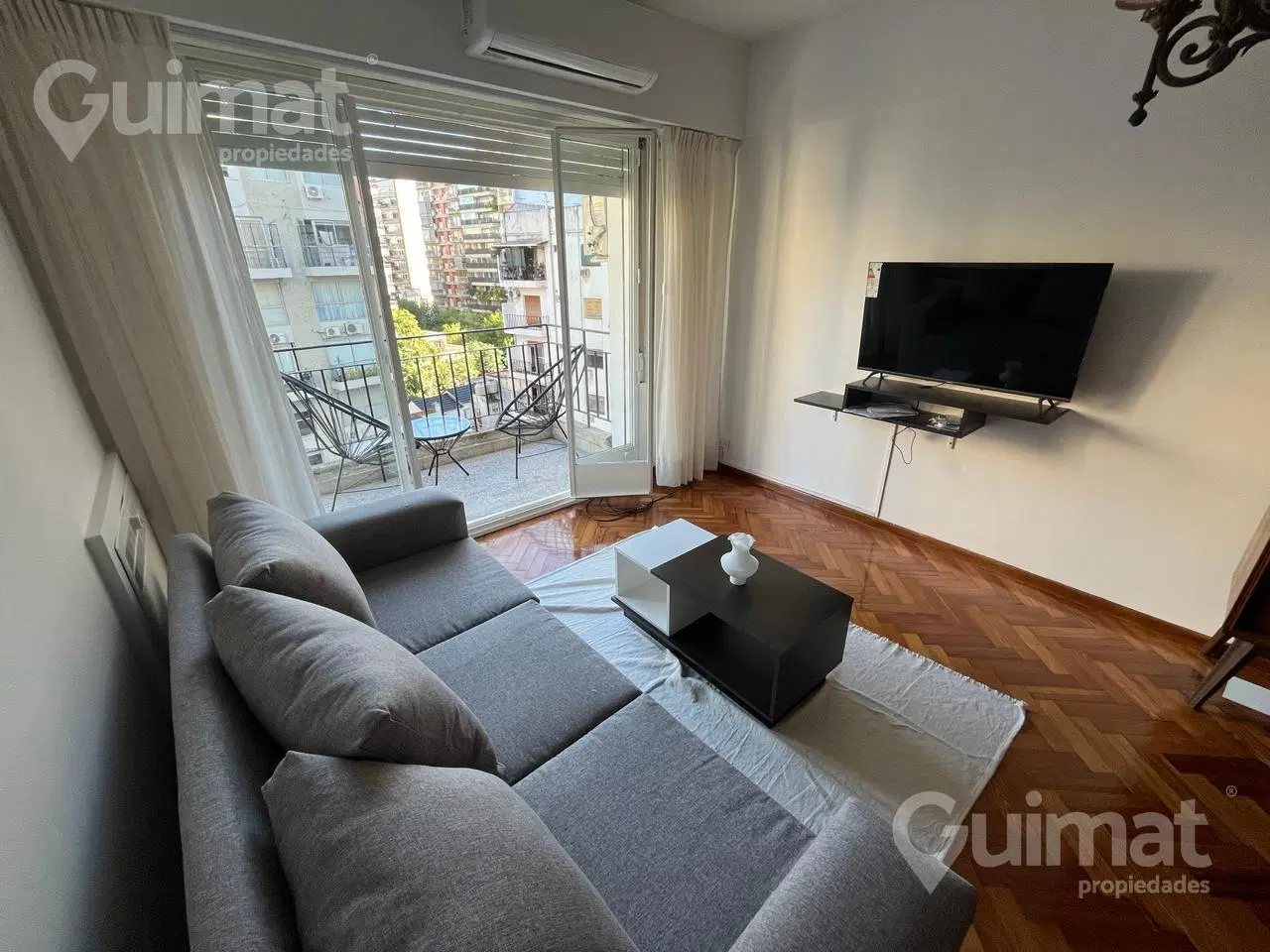 Depto. 3 ambientes c/ dependencia y balcon. Excelente ubicacion! Alberdi y Centenera 2