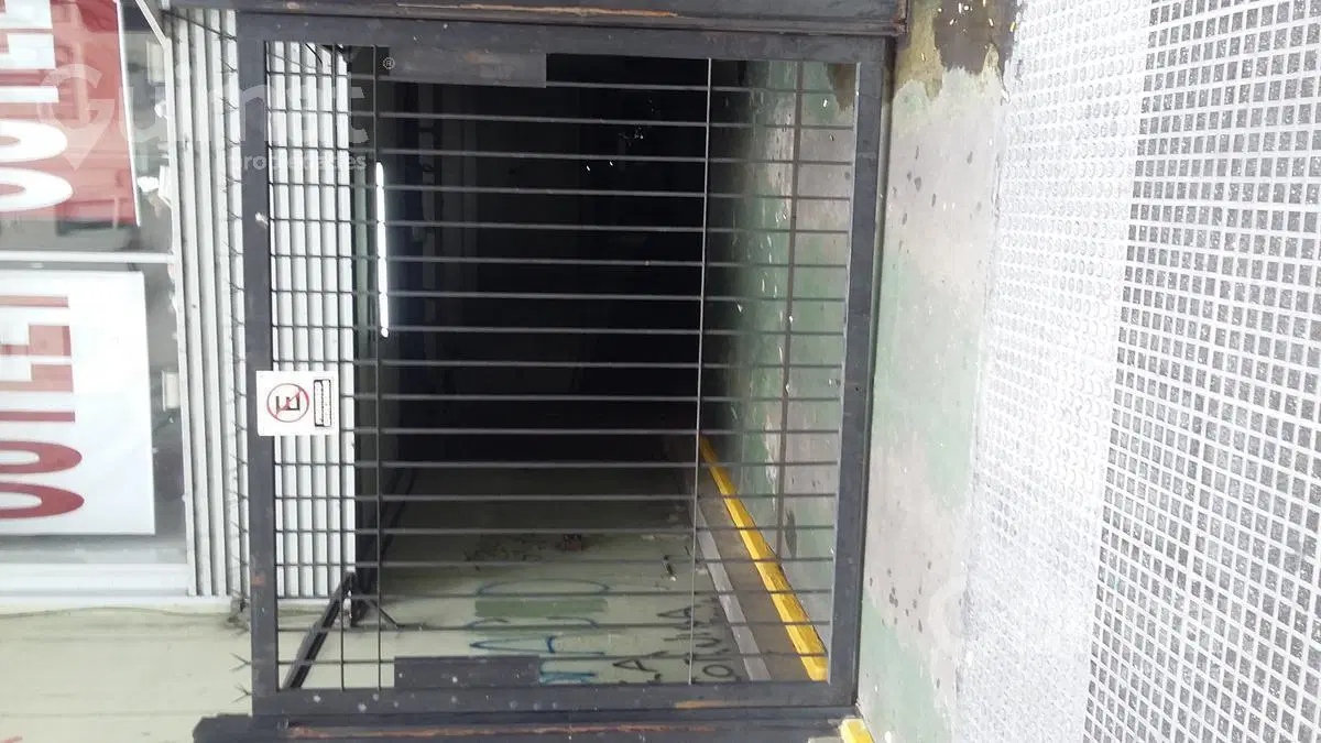 COCHERA CUBIERTA EN VENTA AV. CORRIENTES 1100 4