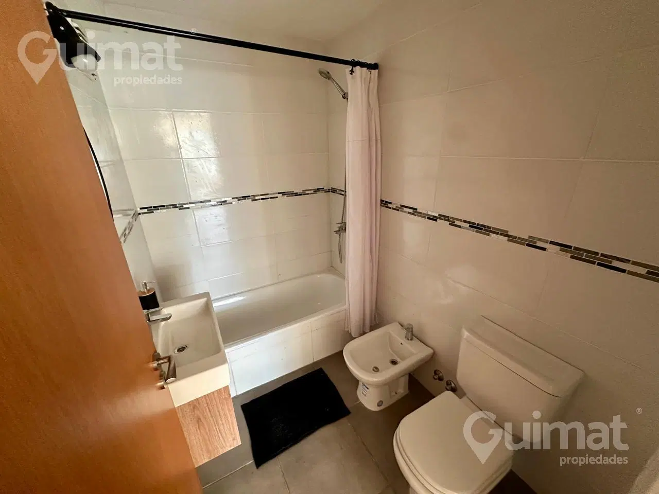 1 Amb Div c/ Balcon 43m2 - Beltran y Av. Rivadavia - Apto prof. 2