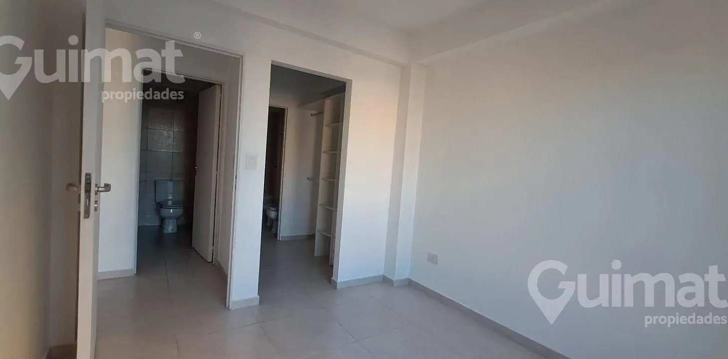 Departamento en Flores 4