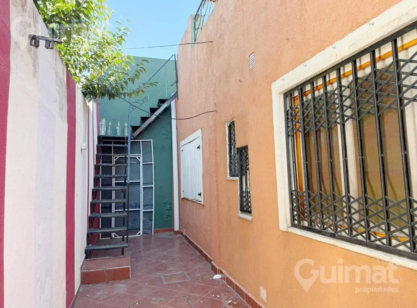 VENTA CASA EN AVELLANEDA CON 3 DORMITORIOS, PATIO Y TERRAZA 5