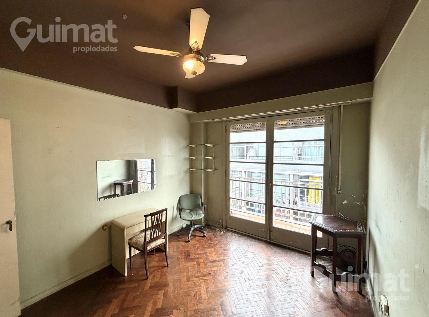 Foto de Semipiso de 4 ambientes con dependencia, balcón corrido y orientación, imagen 3