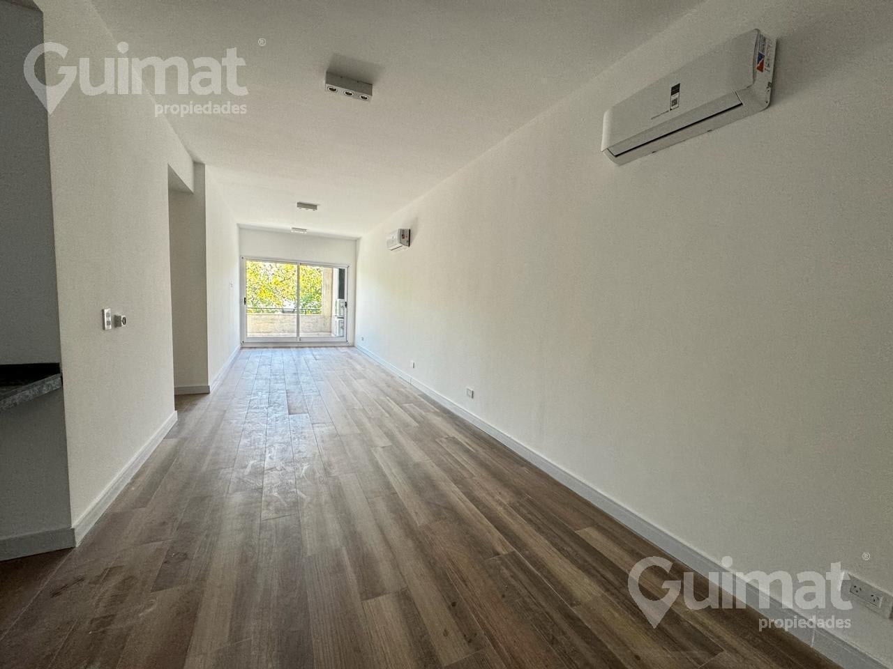 Foto de EXCELENTE 4 AMBIENTES CON COCHERA en Villa Pueyrredón, imagen 5