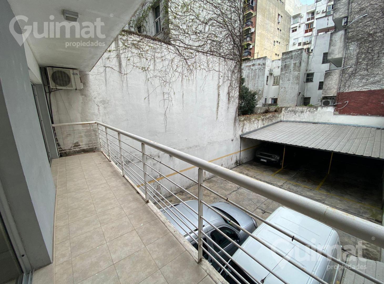 Foto de Depto 2 ambientes con balcon. Excelente ubicacion! Julian Alvarez y, imagen 2