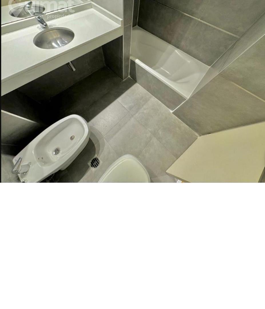 Foto de Monoambiente muy luminoso! Venta con renta hasta Diciembre/26!, imagen 2