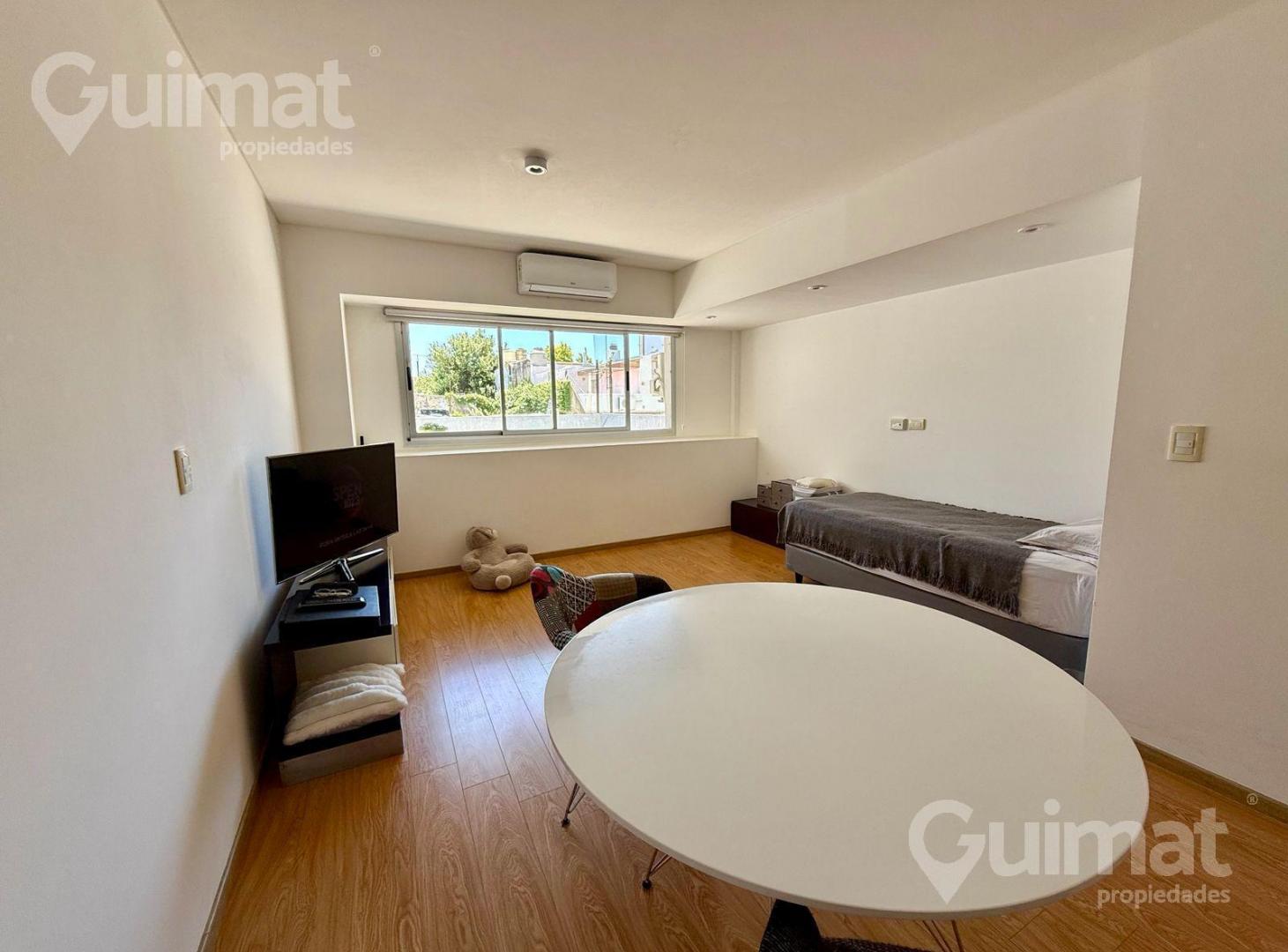 Foto de Monoambiente muy luminoso! Venta con renta hasta Diciembre/26!, imagen 3