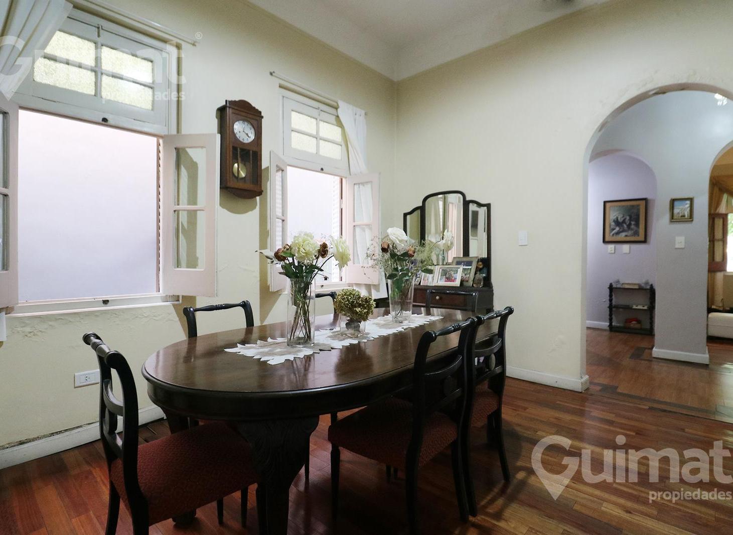 Foto de Venta casa lote propio Belgrano R, imagen 4