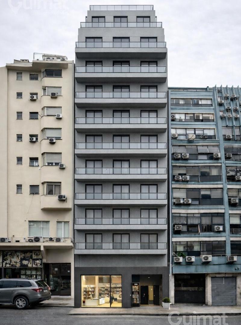 Foto de PLANOS REGISTRADOS PARA 1900M2, IDEAL LOCAL DEPTOS, A MTS DE AV, imagen 3