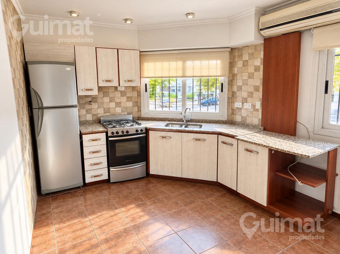 Foto de 102 m2 Dúplex 3 ambientes con terraza parrilla cochera luminoso, imagen 5