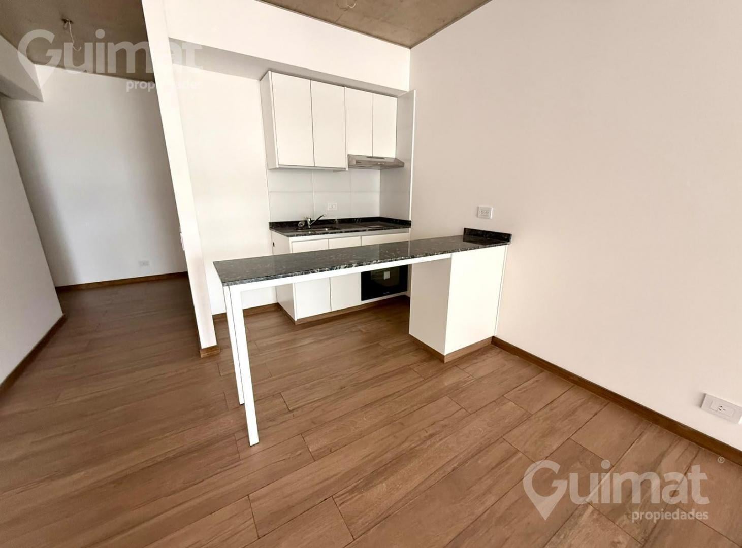 Foto de Monoambiente c/balcon! Excelente ubicacion! Le Breton y Bauness!, imagen 3