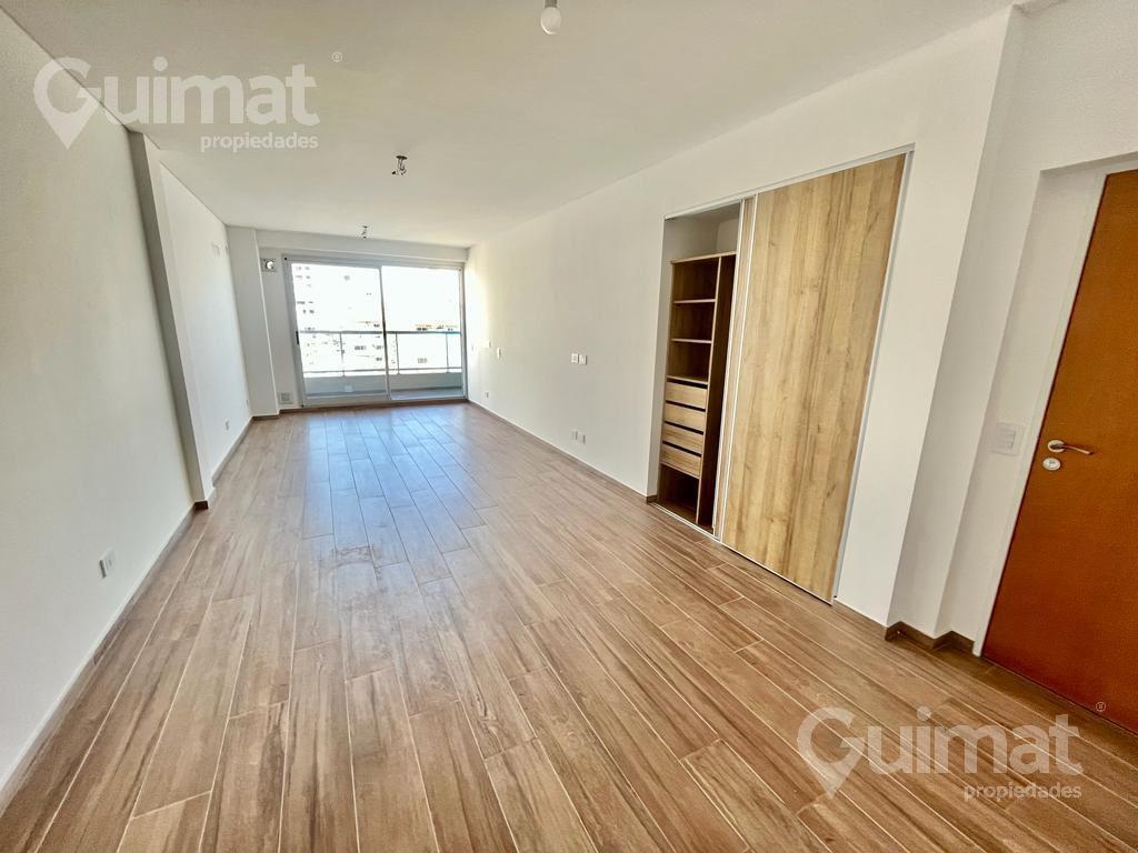 Foto de 1 Amb Div c/ Balcon 43m2 - Beltran y Av. Rivadavia - Apto prof., imagen 1