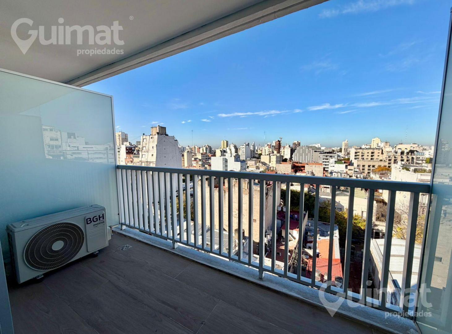 Foto de 1 Amb c/Balcon - Av. Independencia 1500 - Exc. Vista - Full Amenities, imagen 1