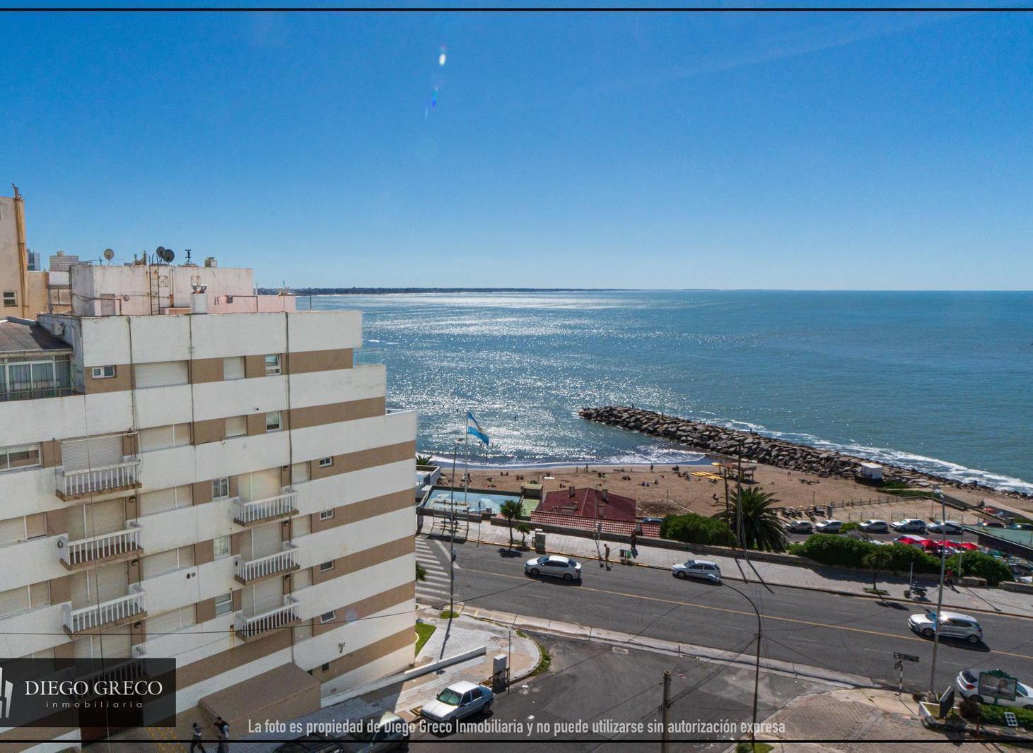 Foto de 3 ambientes con vista al mar, imagen 1