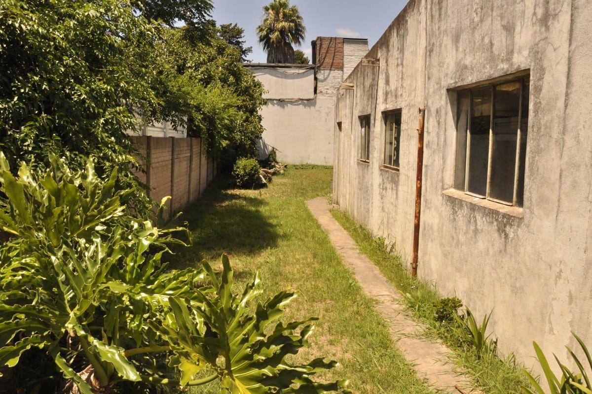 Casa Chacabuco 263 Cento Florencio Varela 4