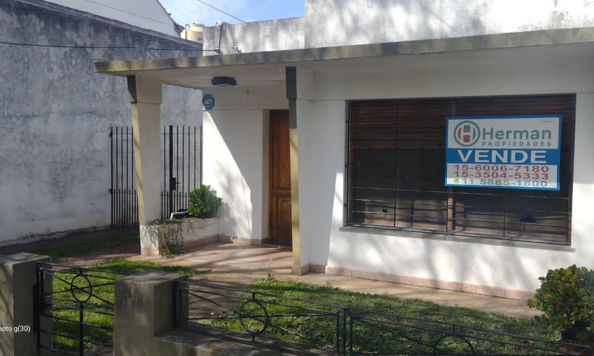 Casa Chacabuco 263 Cento Florencio Varela 5