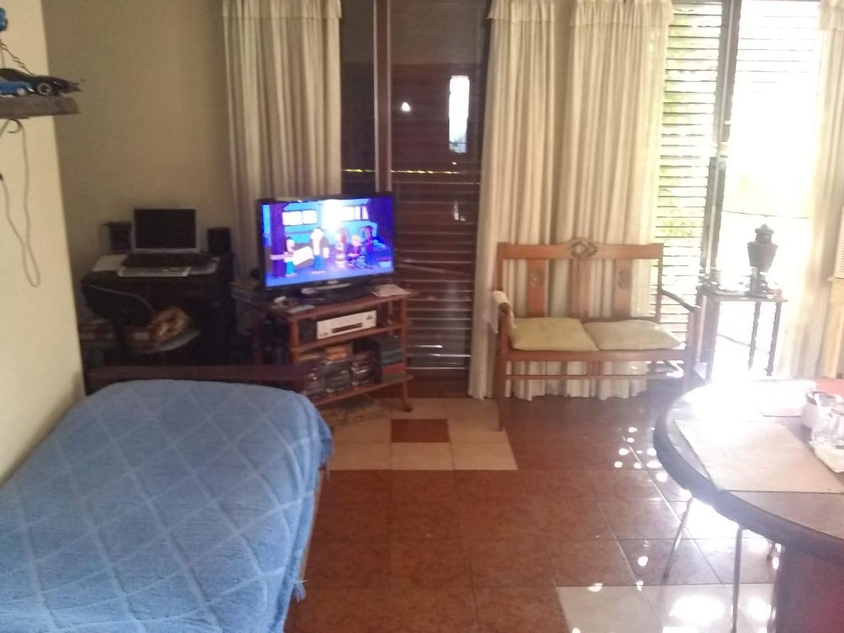 Departamento 3 Ambientes y Local en Pb - Quilmes 4