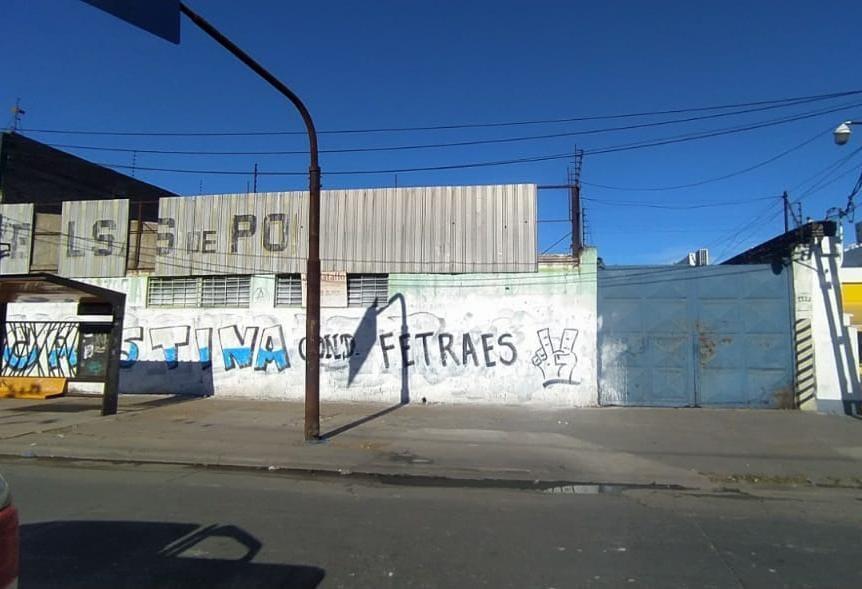 Galpón en Bernal con Salida a 2 calles