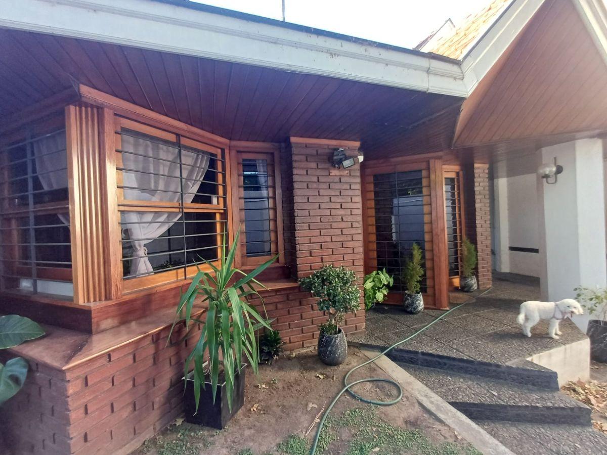 Casa chalet espectacular, Ricardo Guiraldes 740 Quilmes