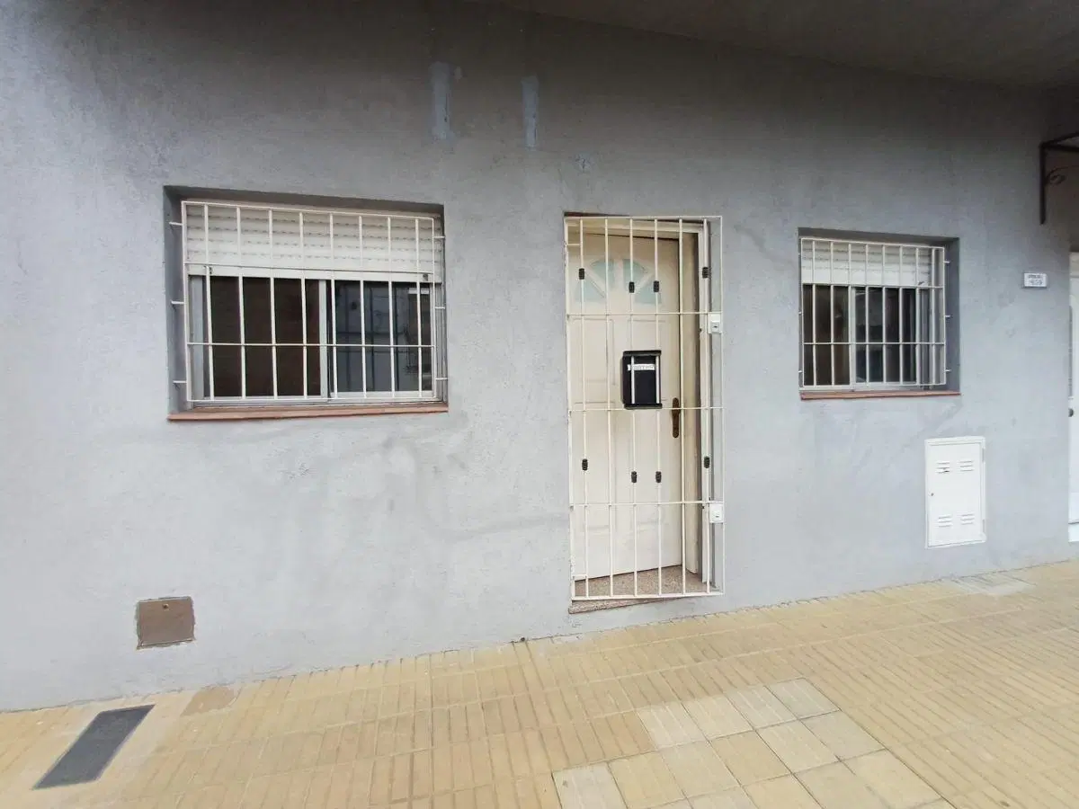 Departamento en planta baja 2 ambientes Uriburu 1639 Quilmes. 4