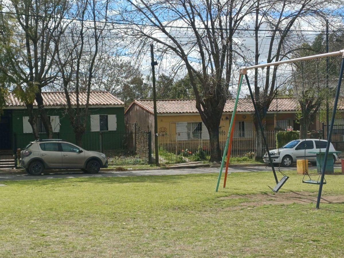 Foto de Casa Venta calle 26 y 117 Berazategui 4 ambientes Barrio del vidrio, imagen 2