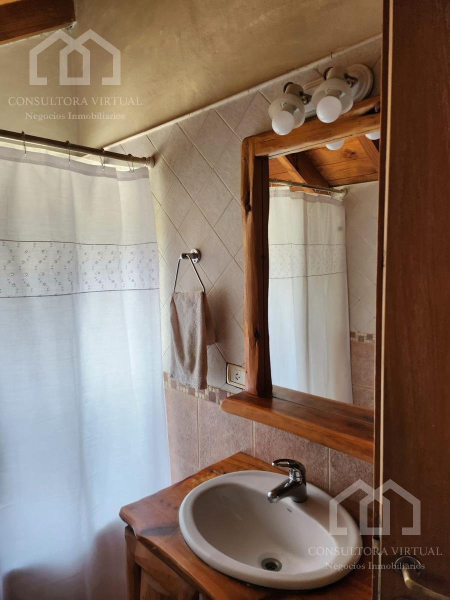 Casa en Venta Oportunidad en Barrio Epulafquen 5