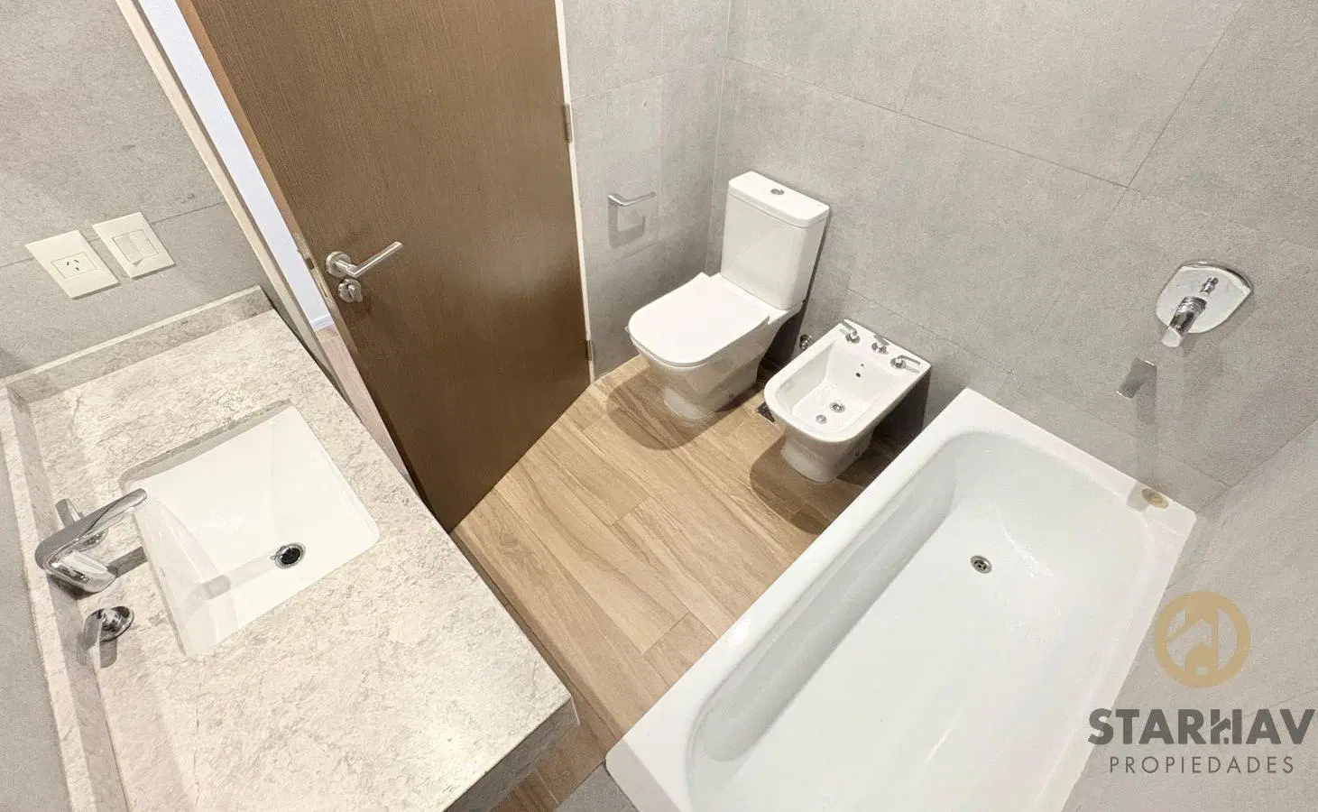 ALQUILER – DEPARTAMENTO 2 AMBIENTES DE CATEGORÍA EN BELGRANO 4