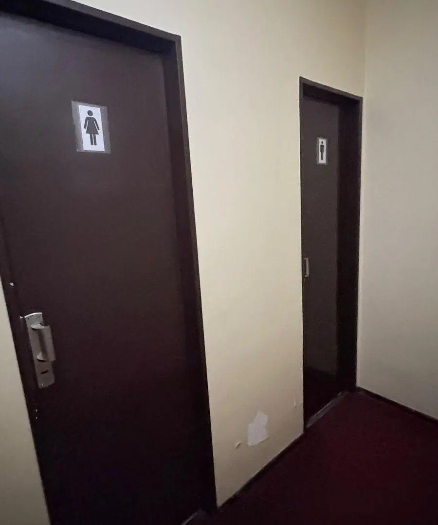 Oficina en venta - 46 M2 - Con Recepción - Edificio Con Portería 8