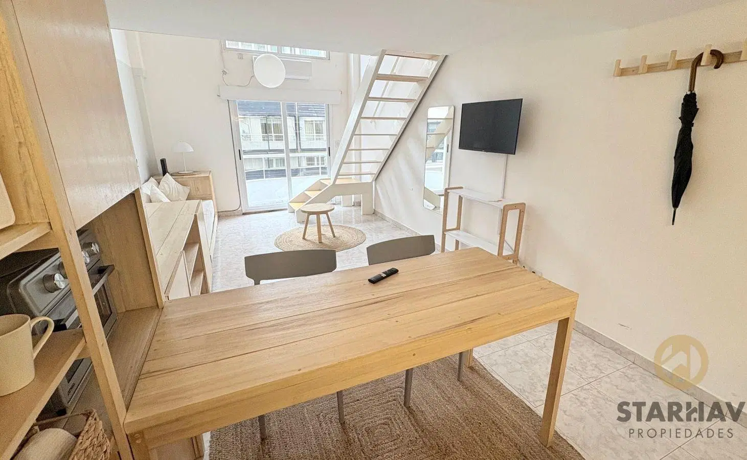 ALQUILER – DÚPLEX 2 AMBIENTES TOTALMENTE AMOBLADO EN LA EXCLUSIVA ZONA DE RETIRO 3