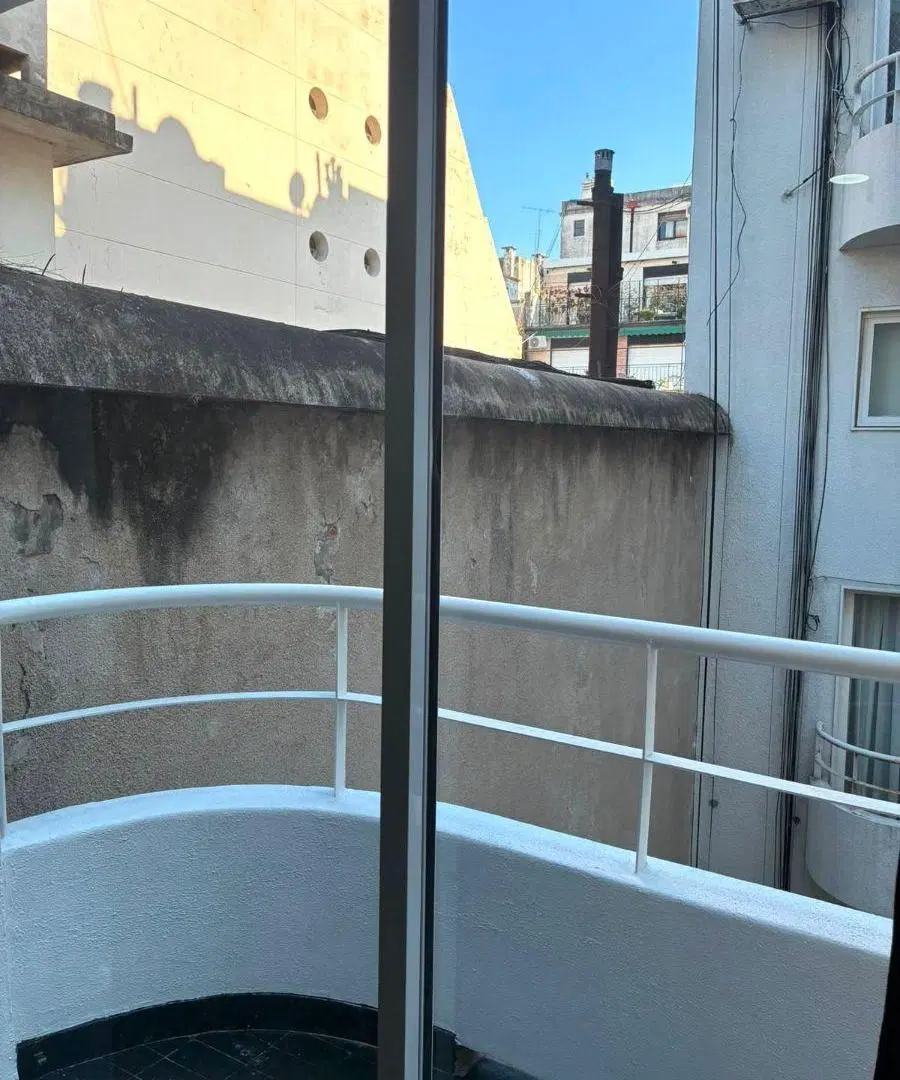 Alquiler – Monoambiente amoblado en la Zona Más Exclusiva de Retiro – Suipacha y Arroyo 3
