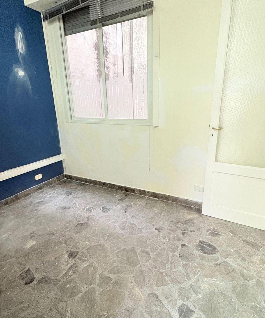 Foto de ALQUILER | Exclusiva oficina - consultorio de 100 m² de época y, imagen 3