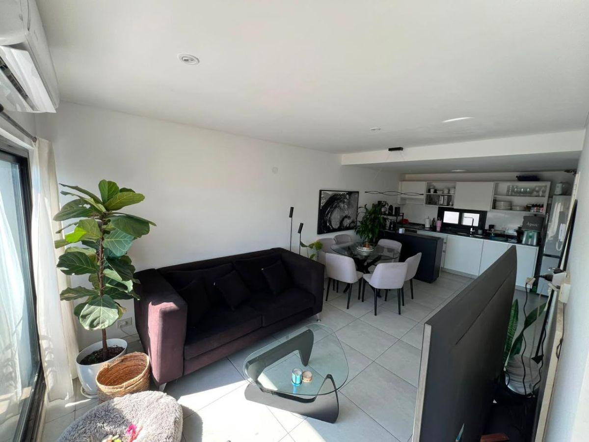 Foto de ALQUILER | EXCLUSIVO DÚPLEX 3 AMBIENTES CON COCHERA FIJA CUBIERTA Y, imagen 3