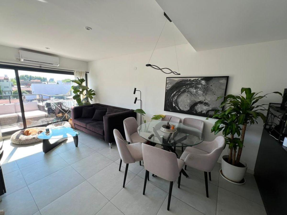 Foto de ALQUILER | EXCLUSIVO DÚPLEX 3 AMBIENTES CON COCHERA FIJA CUBIERTA Y, imagen 1