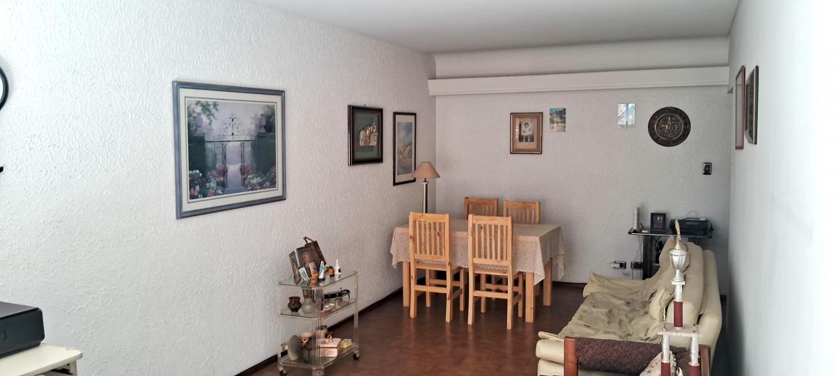 Depto 4 Amb. Cochera y Baulera. 1