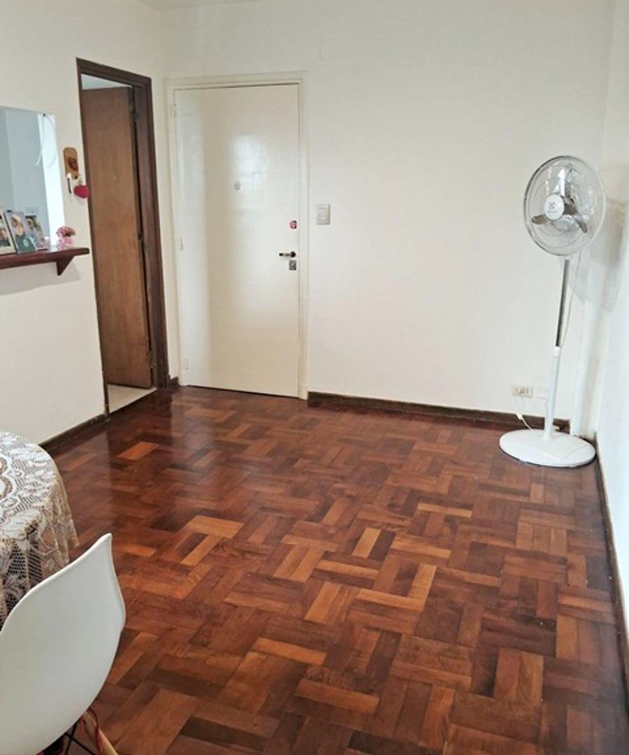 Departamento dos ambientes en venta.