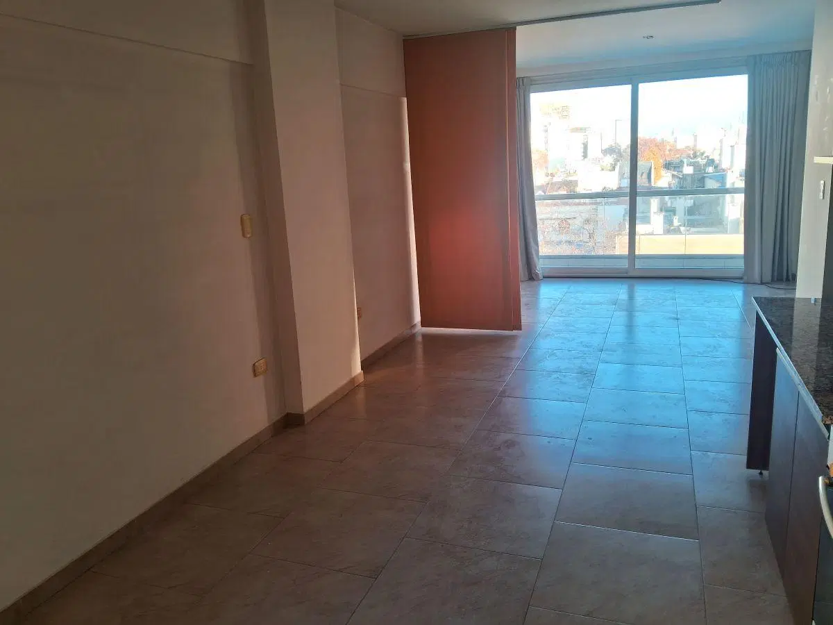 MONOAMBIENTE DIVISIBLE CON BALCON 1